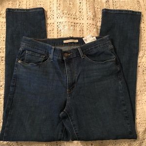 Levi’s classic straight jeans size 10M
